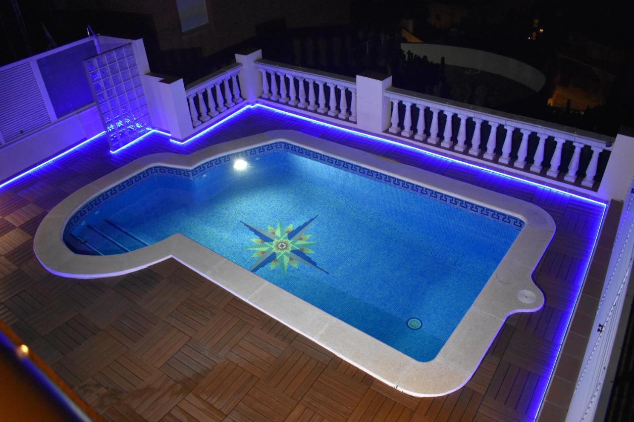 Beach House. Casa Con Piscina Privada Calafell Exterior foto
