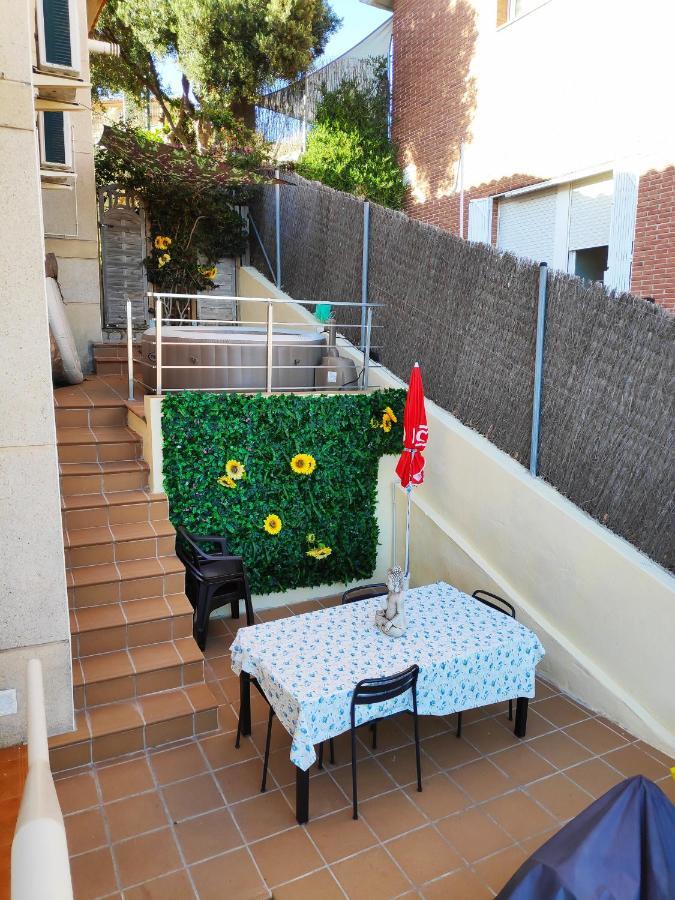 Beach House. Casa Con Piscina Privada Calafell Exterior foto