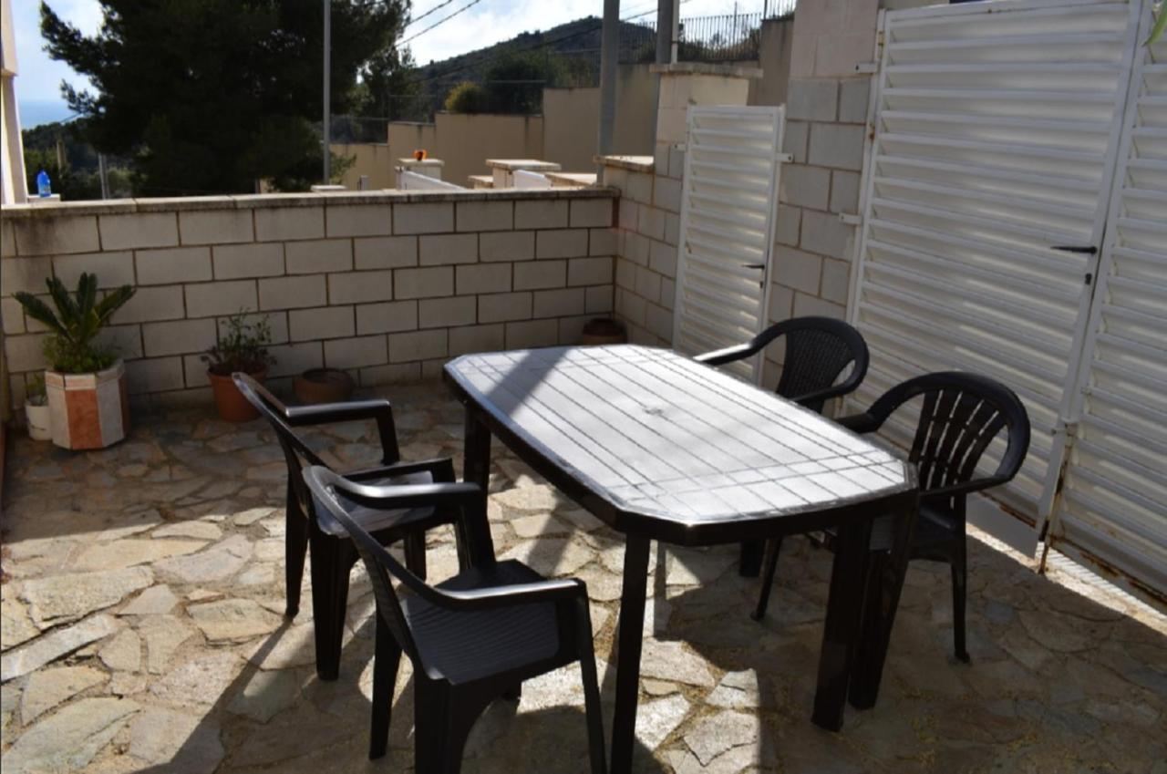 Beach House. Casa Con Piscina Privada Calafell Exterior foto